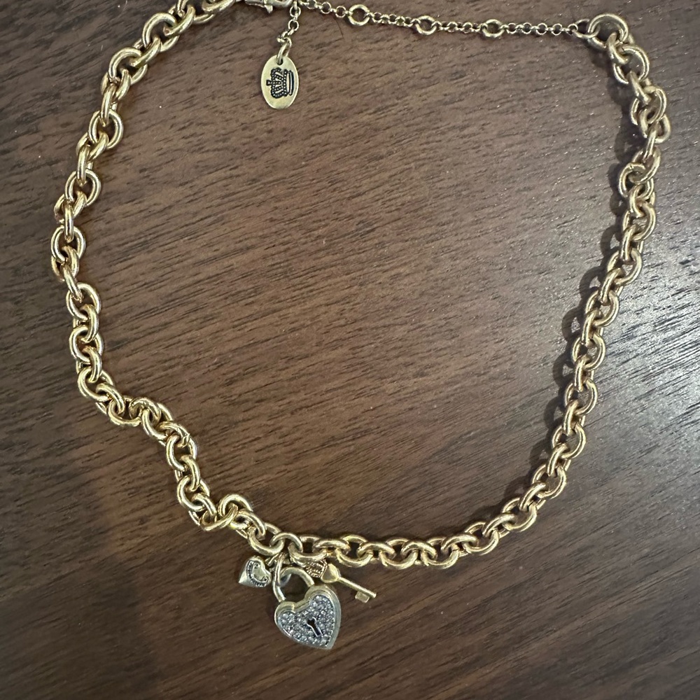 Juicy Couture Heart Pendant Necklace